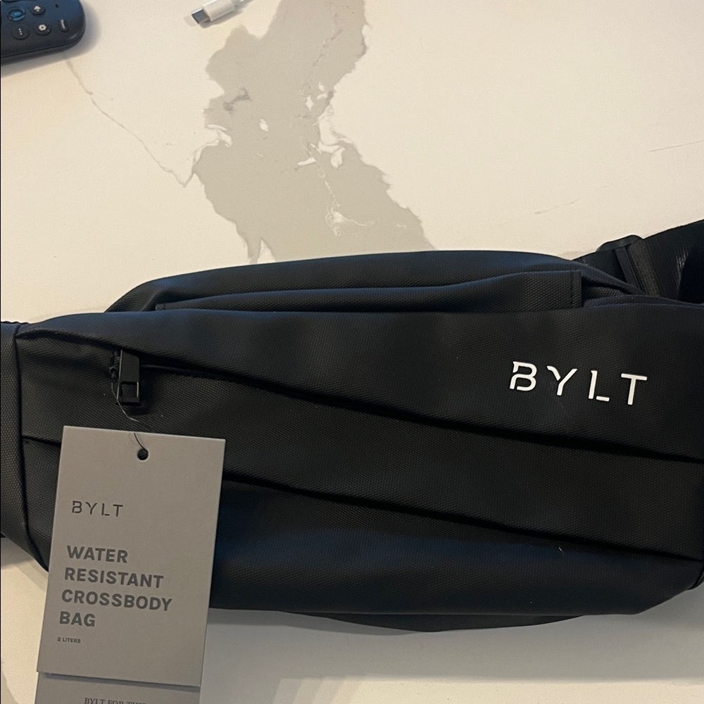 BYLT Black Crossbody Fanny Pack Bag 2 liter